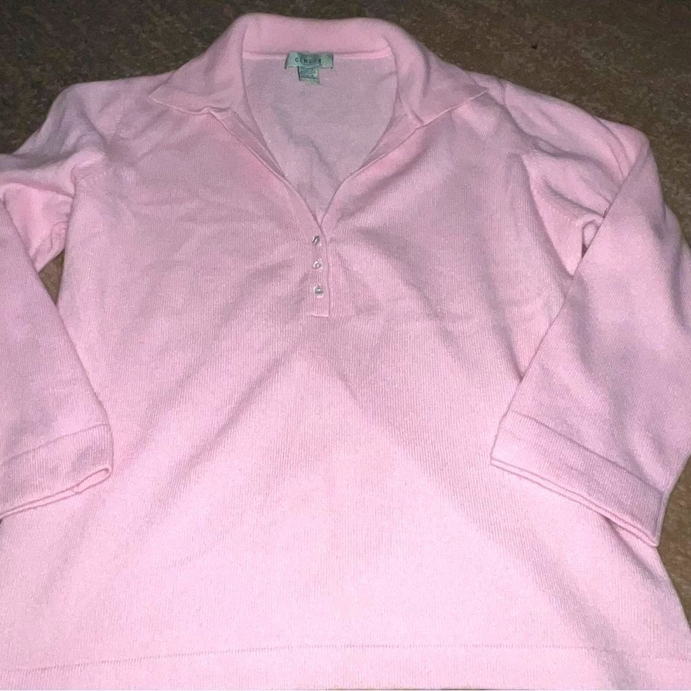 Geneva sweater size M